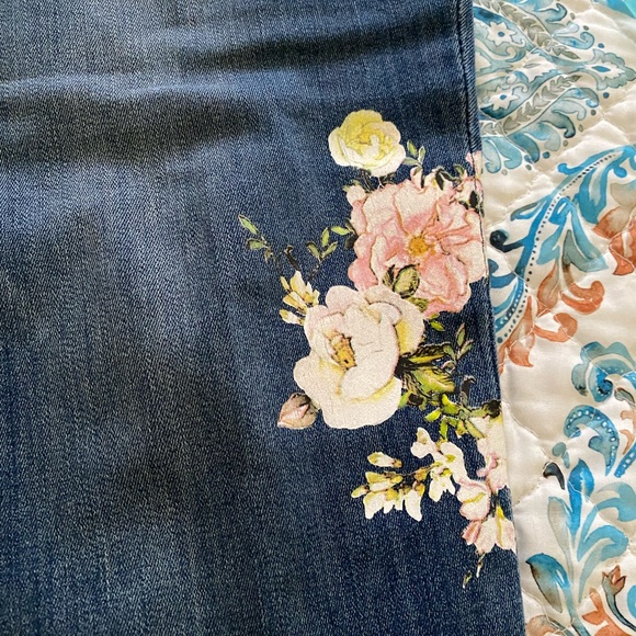 2 pairs of jeans - Picture 5 of 15